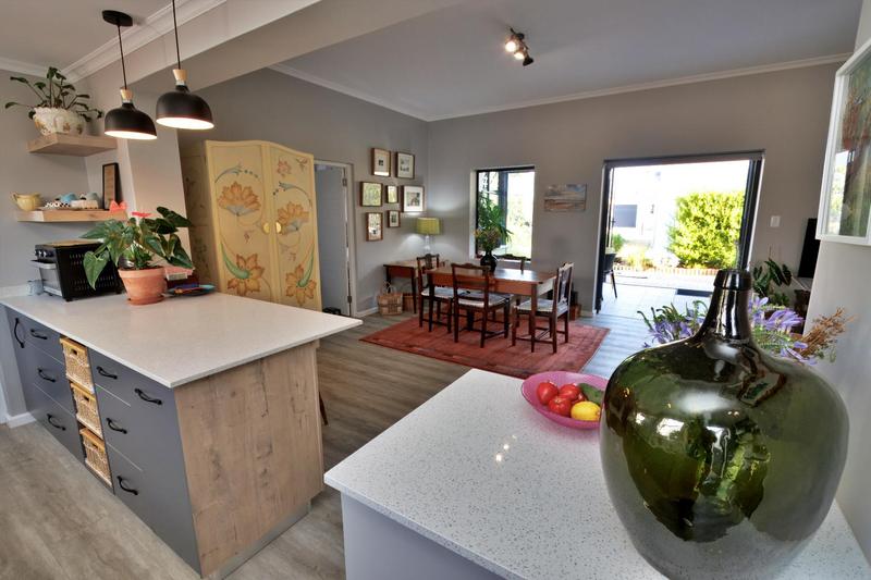 3 Bedroom Property for Sale in Stilbaai Wes Western Cape